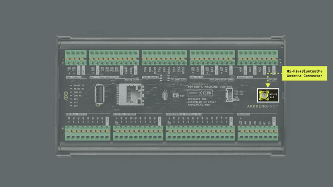 Onboard SMA antenna connector of the Portenta Machine Control